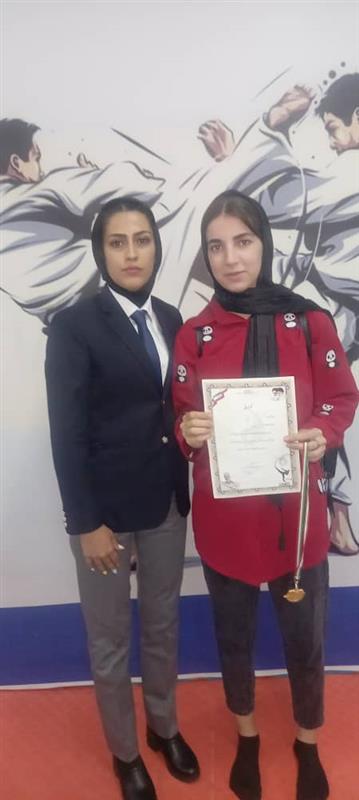 غزل کریمی